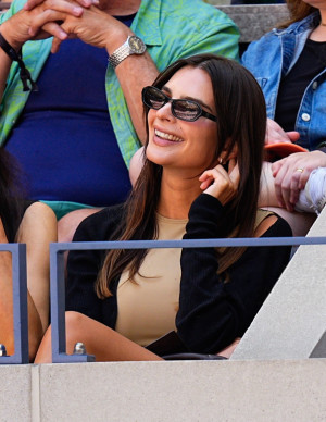 photos Emily Ratajkowski