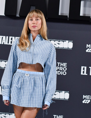 photos Ester Expósito