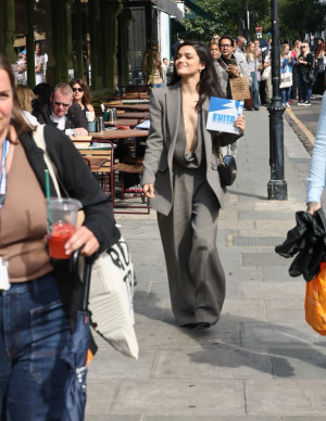 photos Rachel Zegler