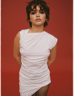 photos Isabela Merced