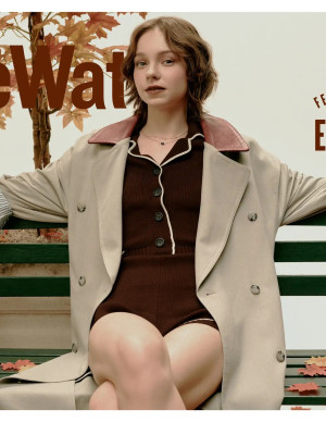 Emma Myers dans le magazine People StyleWatch de septembre 2025