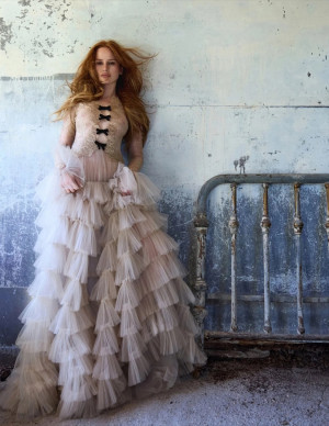photos Madelaine Petsch