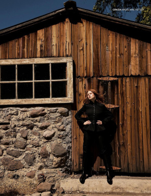 photos Madelaine Petsch