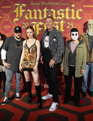 photos Madelaine Petsch