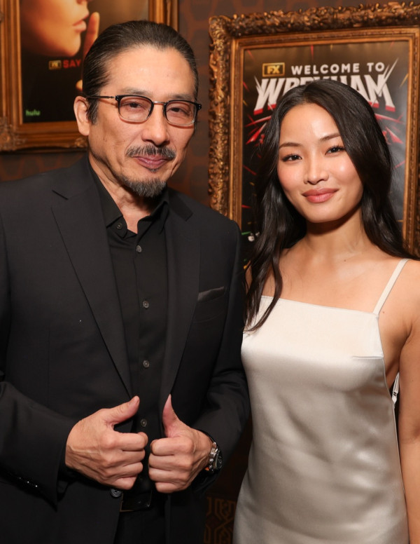Anna Sawai éclatante à la soirée Emmy de FX et Vanity Fair à West Hollywood