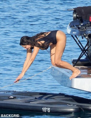 photos Nina Dobrev