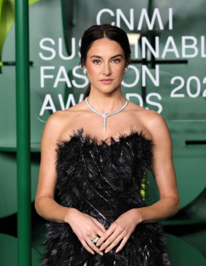 Shailene Woodley aux CNMI Sustainable Fashion Awards pendant la Fashion Week