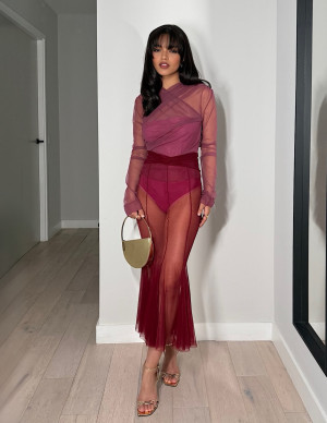 photos Rachel Zegler