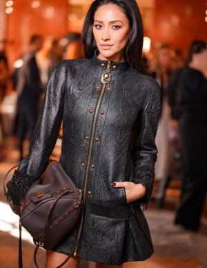 photos Shay Mitchell