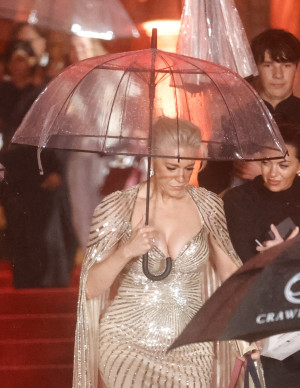 photos Hannah Waddingham