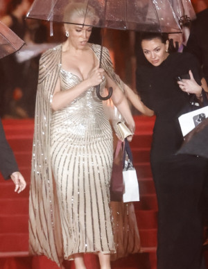 photos Hannah Waddingham