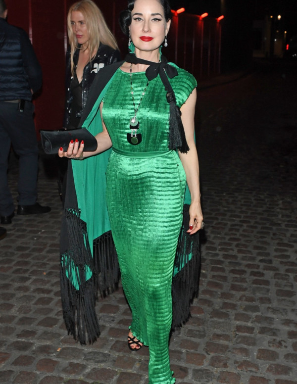 Dita Von Teese quittant le Chiltern Firehouse Private Members Club à Londres