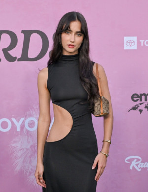 photos Elisha Herbert