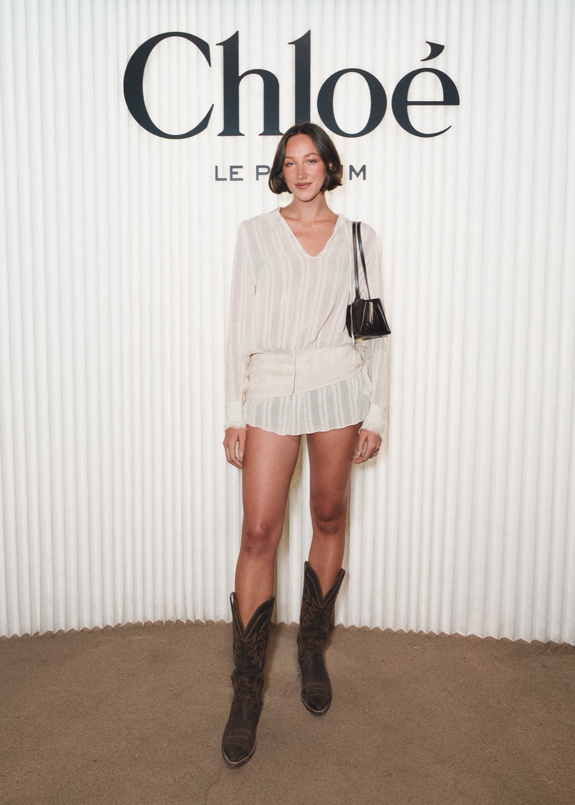 Ava Michelle au lancement de Chloé Le Parfum à Los Angeles, cowgirl divine et insolente
