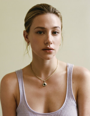 photos Lili Reinhart