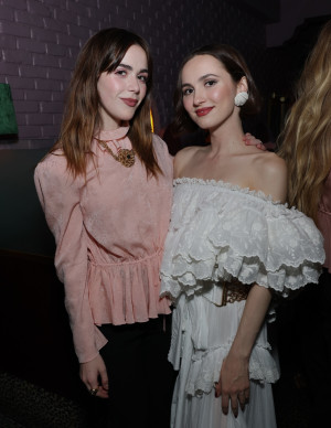 photos Kiernan Shipka