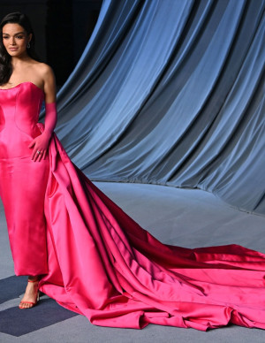 photos Rachel Zegler