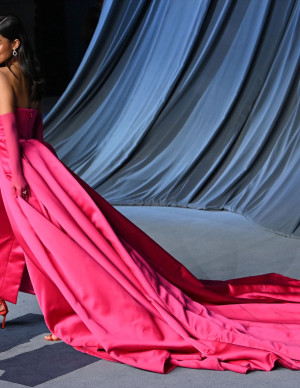 photos Rachel Zegler