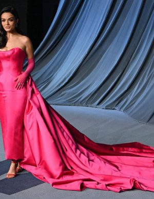 photos Rachel Zegler