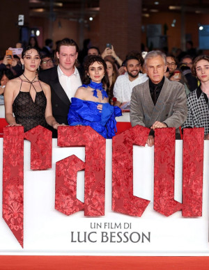 photos Matilda De Angelis