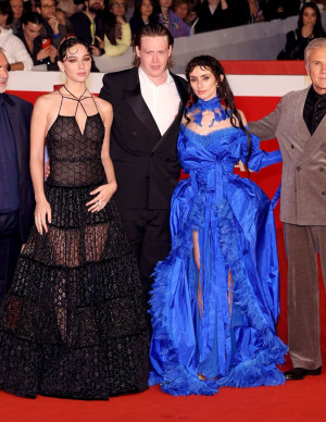 photos Matilda De Angelis