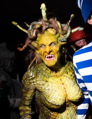 Heidi Klum transforme Halloween à New York en orgie mythologique sous latex