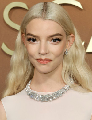 photos Anya Taylor-Joy
