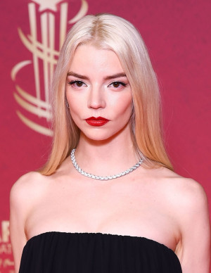 photos Anya Taylor-Joy