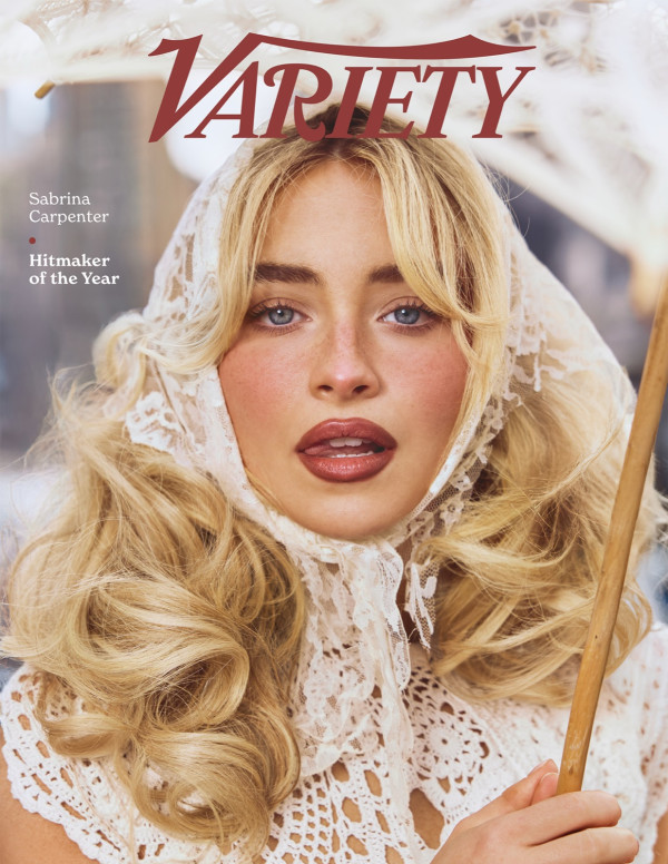 Sabrina Carpenter pour Variety en shooting mode à New York