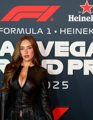 photos Anastasia Karanikolaou