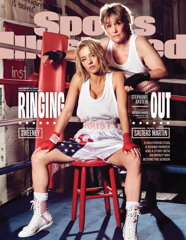 Sydney Sweeney secoue Sports Illustrated avec Christy Martin en ring de luxe