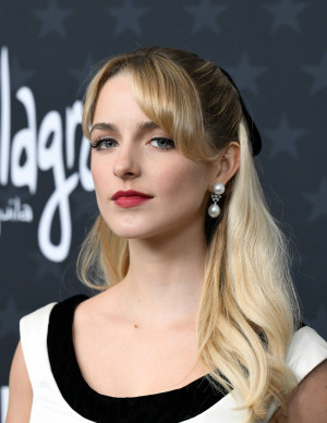 photos Mckenna Grace