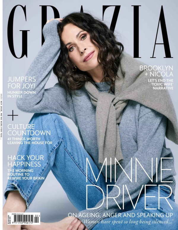 Minnie Driver en couverture de Grazia UK, la colère en pilou-pilou