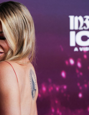 photos Carmen Electra