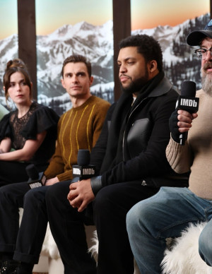 photos Kiernan Shipka