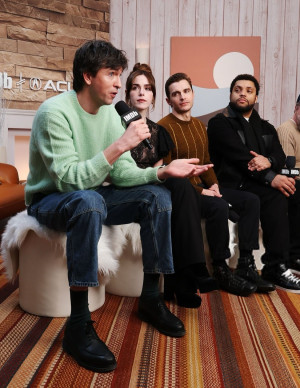 photos Kiernan Shipka