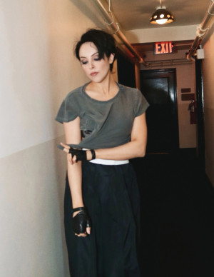 photos Elizabeth Gillies