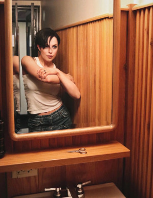 photos Elizabeth Gillies