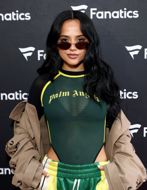 Becky G au Fanatics Super Bowl Party, sport chic, cardio dangereux