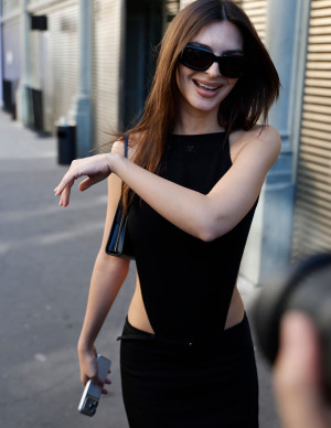 photos Emily Ratajkowski