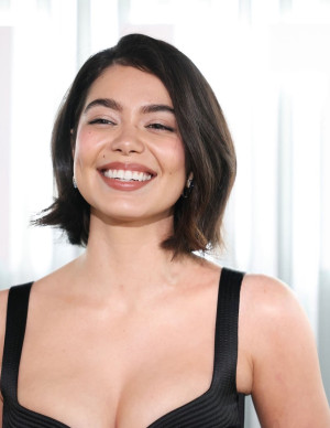 photos Auliʻi Cravalho