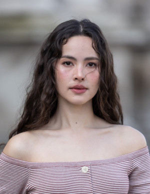 photos Urassaya Sperbund