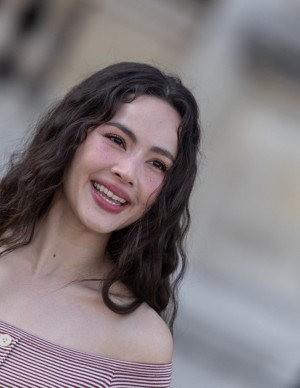 photos Urassaya Sperbund