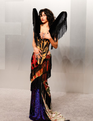 photos Odessa A'zion