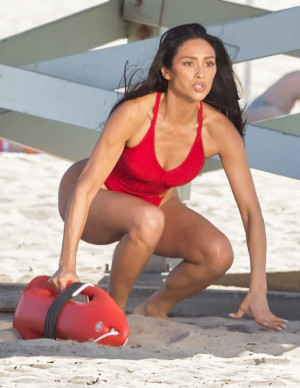 photos Shay Mitchell