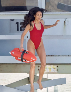 photos Shay Mitchell