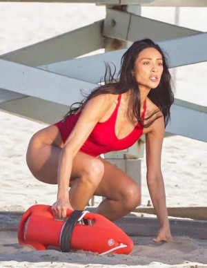 photos Shay Mitchell