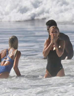 photos Olivia Livvy Dunne