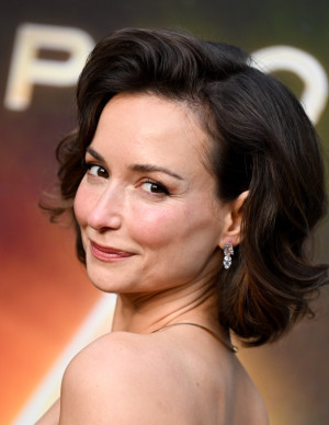 photos Milana Vayntrub