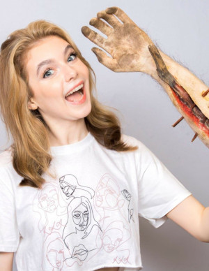 photos Eleanor Worthington-Cox